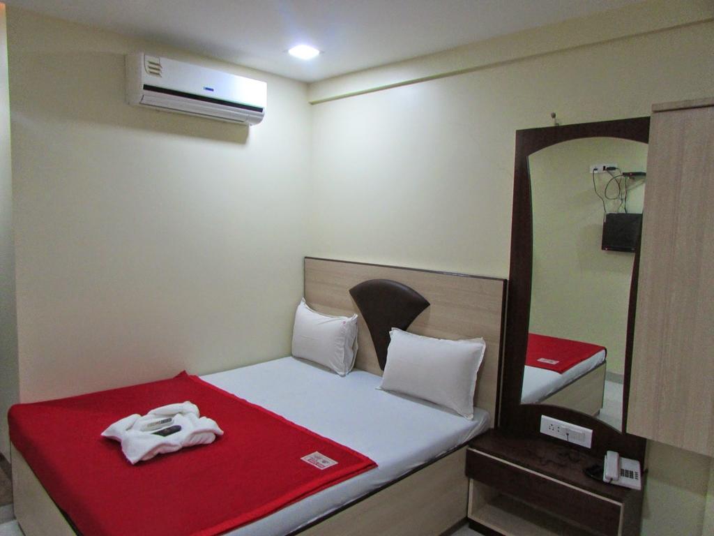Hotel Royal Annex Bombay Habitación foto